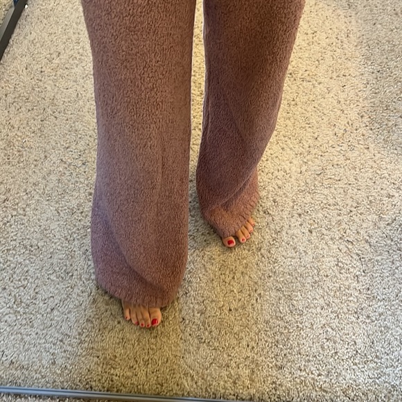 Skims size S/M beige mauve color I’m 5’6” pajama bottoms Cozy Collection - Picture 3 of 11